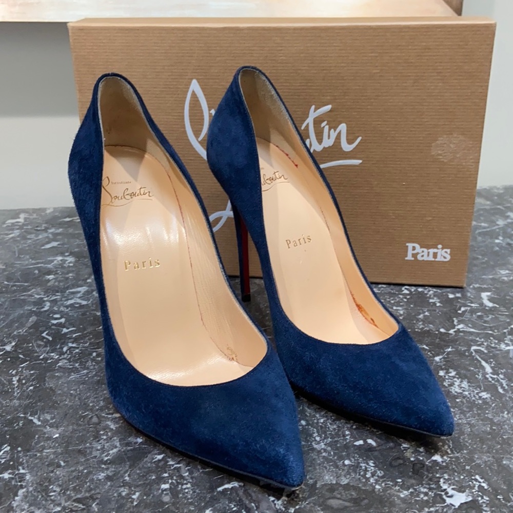 Christian Louboutin Pigalle Follies 100 Veau Velours Sz 38 NAVY